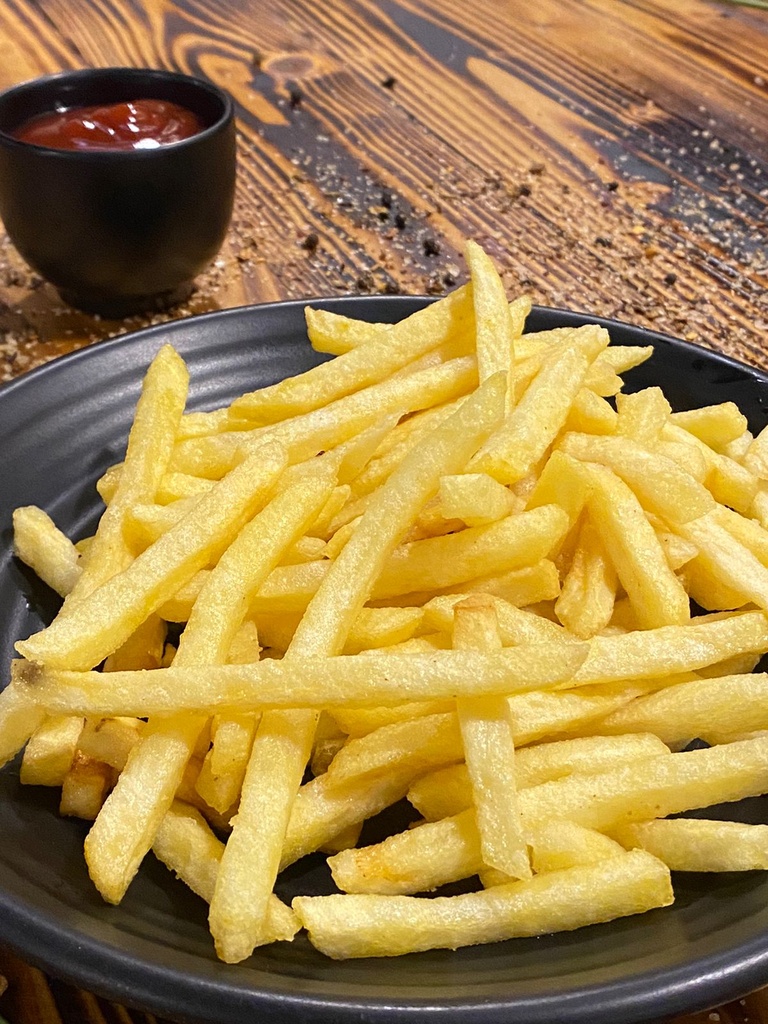 Frozen Fries 300 g Plate