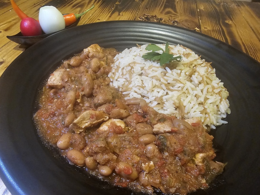 Beans Chicken 450 g - Rice 250 g