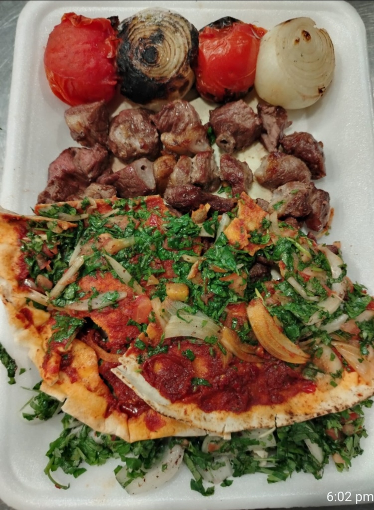 Grilled Sheep Cubic Meat & Service