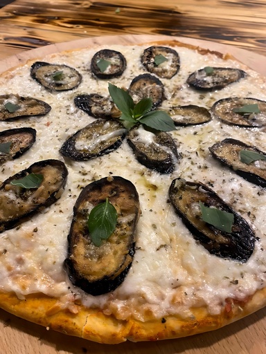 Pizza Eggplant Medium