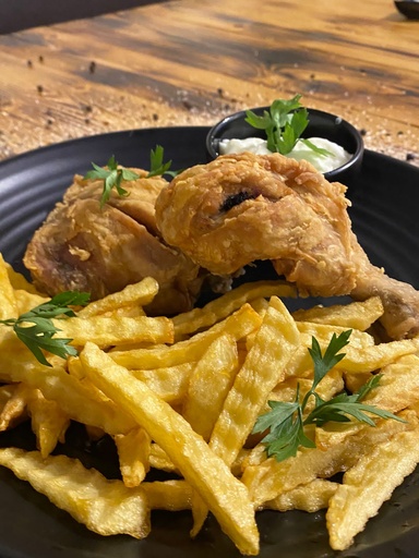 Fried Chicken Plate & Fries 500 g